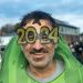 Bañistas «polares» reciben el Año Nuevo en Boston con una gélida zambullida