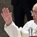 El papa pide que se prohíba la gestación subrogada