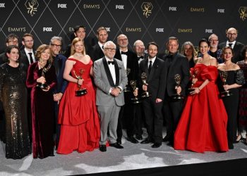 Premios Emmy registran récord mínimo de audiencia con 4,3 millones de espectadores