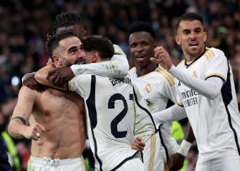 Real Madrid gana al Almería con gol de Carvajal en el descuento