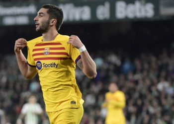Ferran Torres brilla en la sufrida victoria del Barça ante el Betis