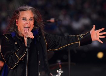 Ozzy Osbourne desmiente rumores de su fallecimiento