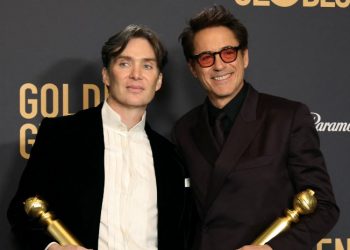 «Oppenheimer» triunfa en los Globos de Oro en una noche gris para «Barbie»
