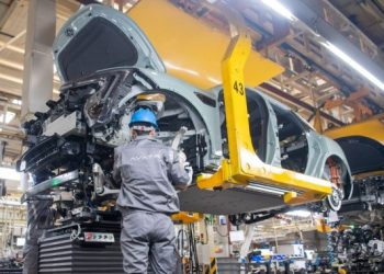 China lidera sector manufacturero global por 14 años consecutivos