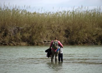 Confirman que migrantes fallecidos en río Bravo eran familia