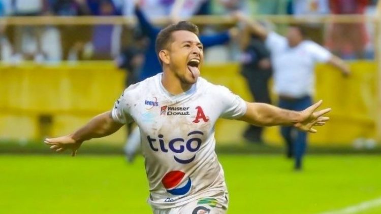 Chicho Orellana está en la fase uno de su recuperación