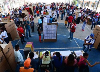 Verificarán las sedes para votar en el exterior