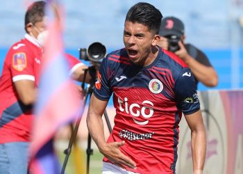 Kevin Reyes lucirá el plumaje de Águila en 2024
