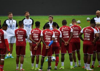 David Dóniga saboreó la derrota ante la Selecta