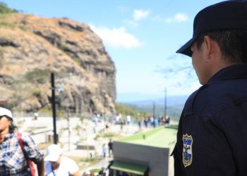 9 de cada 10 salvadoreños afirman que durante 2023 se sintieron seguros