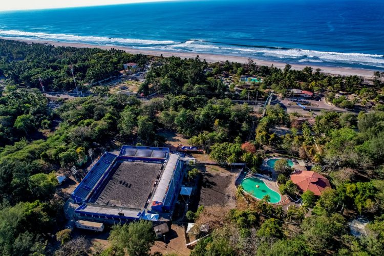 El ISTU informó que en el Parque Recreativo Costa del Sol se ejecutan obras de remodelación, pero permanece abierto al público. Foto / Diario El Salvador.