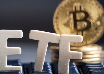 Bloomberg: comercio de ETF de bitcoin supera los $3,000 millones el primer día
