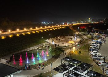 Fotos: Familias salvadoreñas disfrutan del parque público en San Juan Opico