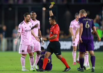 Iván Barton impartirá justicia en el partido de El Salvador contra el Inter Miami de Messi