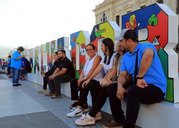Ven a Nuevas Ideas como el partido que defiende los intereses del pueblo salvadoreño