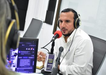 César Godoy, alcalde de Zaragoza, comienza a delinear su oferta para La Libertad Costa