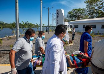 Autoridades de Salud desarrollan simulacro de rescate acuático