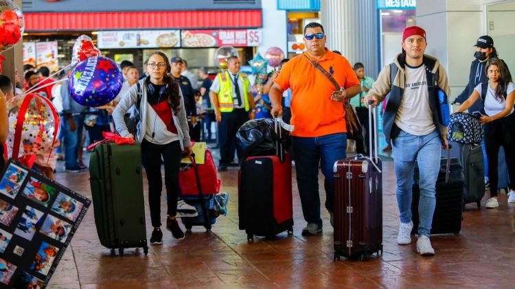 CEPA prevé que para 2024 el flujo de pasajeros registrará un aumento considerable. Foto / Diario El Salvador.