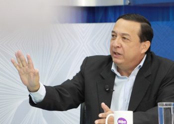 Exasesor de ARENA afirma que los «pesos y contrapesos» no le sirvieron de nada al país
