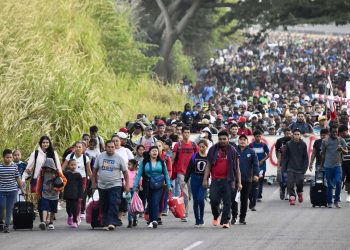 México disuelve caravana migrante