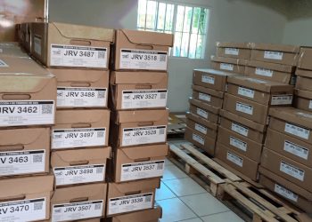 Comienza la distribución de los paquetes electorales en San Miguel