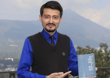 «La literatura le permite a uno abordar diferentes temas y diversas formas de cómo hacerlo», Mario Martínez, escritor y docente