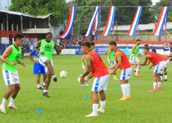 Directiva de Firpo quiere «negociar» la deuda con sus jugadores