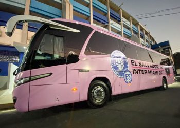 Conoce el autobús que trasladará a Messi y al Inter Miami en El Salvador