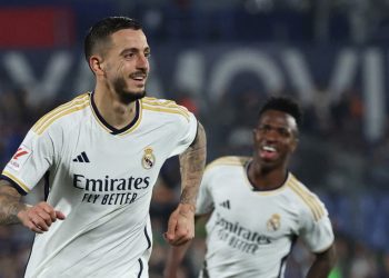 Un doblete de Joselu devuelve el liderato al Real Madrid