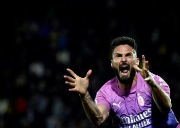 Milan sufre pero se lleva los tres puntos de Frosinone