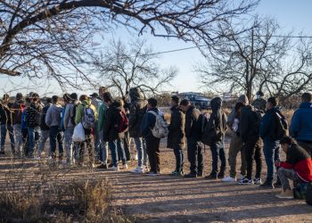 Gobierno de Estados Unidos restringirá visas a propietarios de compañías de transporte que promuevan la migración irregular