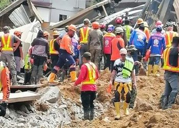 Aumenta a 11 número de muertos y 110 desaparecidos por desprendimiento de tierras en Filipinas