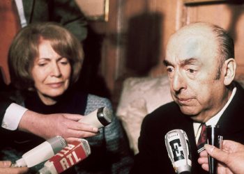 Justicia chilena ordena reapertura de investigación por muerte de Neruda