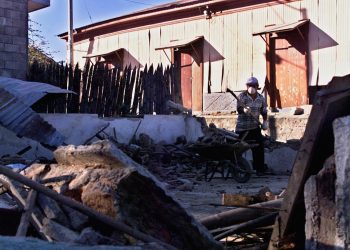 8 datos que describen el impacto del terremoto del 13 de febrero de 2001 en El Salvador