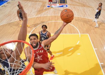 El equipo del Este se impone en el All-Star con un récord de 211 puntos