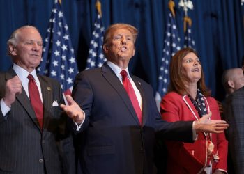 Trump derrota a Haley en las primarias en Carolina del Sur
