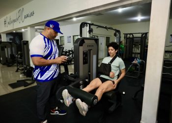 Mariana Salazar se rehabilita en Clínica de Ciencias Aplicadas del Indes