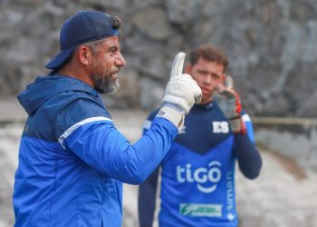 Misael Alfaro no continuará como preparador de porteros de las selecciones juveniles de El Salvador