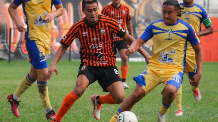 Darwin Cerén regresó al Águila, tras su problema con la justicia
