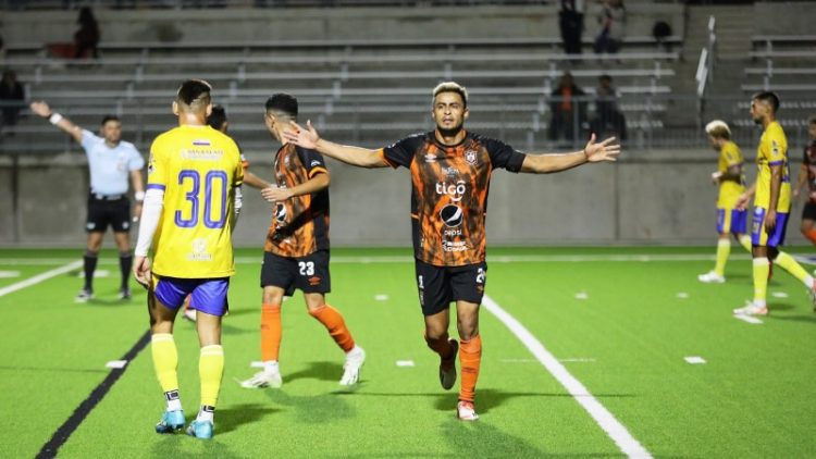 Águila y Limeño dieron show en Houston