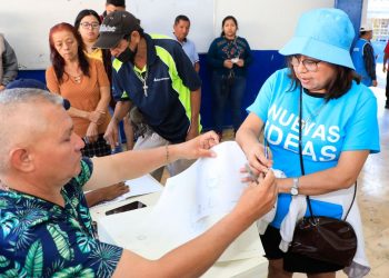 Salvadoreña radicada en Milán, Italia, destaca seguridad en El Salvador