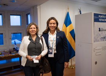 La votación electrónica presencial para salvadoreños ya comenzó en Europa y EE. UU.