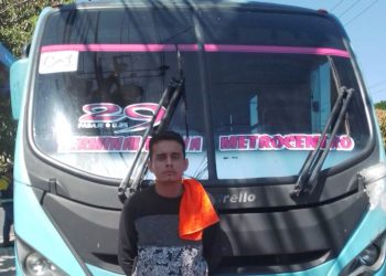 Detienen a motorista responsable de atropellar a una mujer en San Salvador