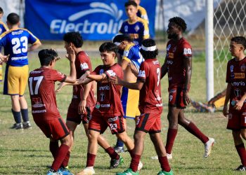 La Paz recibió un nuevo revés; La Unión se quedó con el duelo de vecinos
