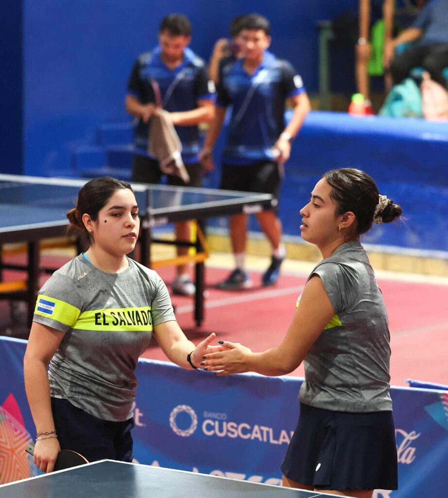 Gabriela Suarez y Celina Orantes Campeonato Nacional de Dobles Tenis de Mesa 18022024 30 922x1024 1