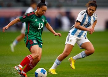 México y Argentina iniciaron con empate a cero
