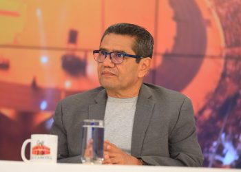 Sociólogo René Martínez: «Revés electoral de la oposición la deja sin legitimidad»