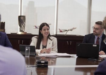 La diplomacia salvadoreña contribuye al dinamismo económico