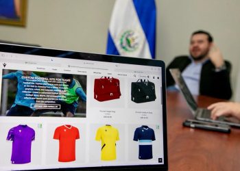 Compañía deportiva italiana explora iniciar operaciones en El Salvador