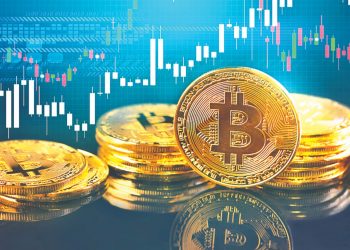 El bitcóin superó los $57,000, su mejor precio desde 2021